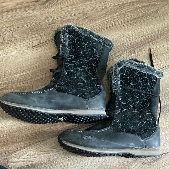 The North Face Women's Insulated Boots Sz 11 - Picture 2 of 10